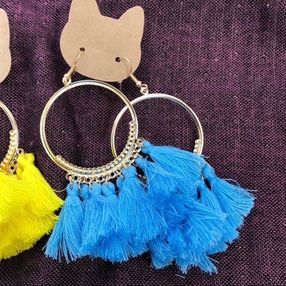 One pair hoop fringe earrings 3in nwot - Picture 7 of 8